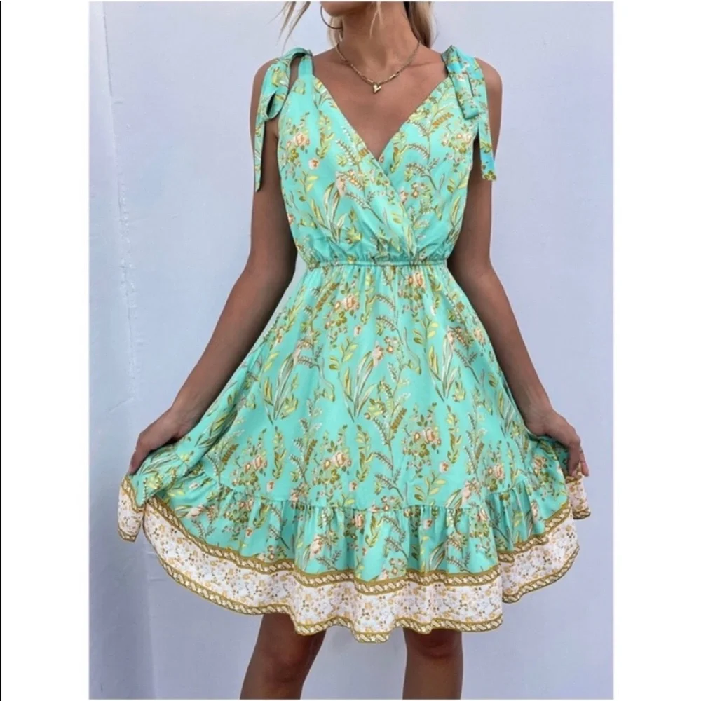 Boho Mint Floral Print Ruffle Dress - Picture 2 of 6